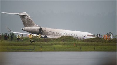 بولندا: لا إصابات بين ركاب طائرة انحرفت عن المدرج فى مطار فيلنيوس