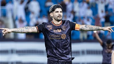 رسميًا.. الشباب السعودي يعلن رحيل نجمه الأرجنتيني إيفر بانيجا