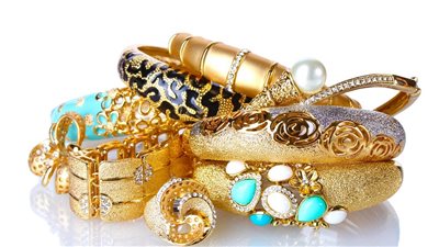 سعر عيار 21 في مصر اليوم 22 يناير 2024