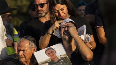 جيش الاحتلال يعلن مقتل 3 ضباط في معارك غزة 