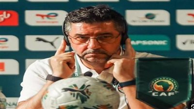 ماذا قال فيتوريا عن مباراة مصر والرأس الأخضر ومغادرة محمد صلاح إلى ليفربول؟