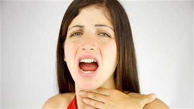 علاج بحة الصوت بالأعشاب.. 6 وصفات سحرية للتخلص من الالتهاب سريعًا