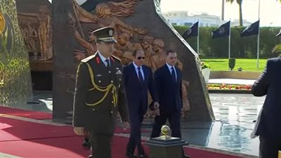 مصر.. السيسى يشاهد عرضا فنيا عن تضحيات أبطال الشرطة