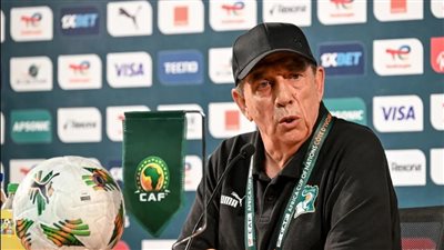 رغم وجود أمل في التأهل.. كوت ديفوار يعلن إقالة مدربه جاسكيه