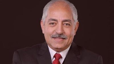  صحف مصرية تعلن وفاة العامري فاروق.. وشقيقه ينفي