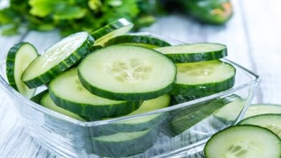 فوائد أكل الخيار في السحور.. يقوي العظام ويضبط ضغط الدم