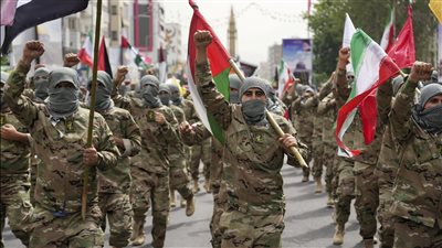 حرس النظام الإيراني يشعل حربًا في الشرق الأوسط.. ما القصة؟