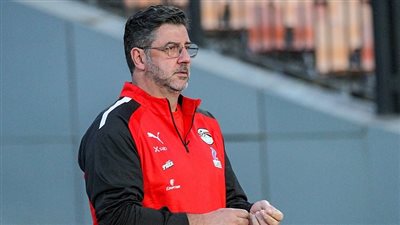 بشأن رحيل فيتوريا عن منتخب مصر.. كواليس الساعات الأخيرة قبل الاجتماع الحاسم