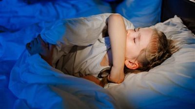 مشروب مهدئ للسعال قبل النوم.. توليفة سحرية مجربة لا تفوتك