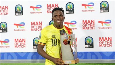 ترافيس موتيابا.. الزمالك يتسلم البطاقة الدولية لـ«جوهرة أوغندا»