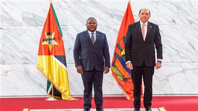 السفير محمد فرغل يقدم أوراق اعتماده سفيرًا لجمهورية مصر العربية لدى موزمبيق