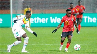 شبيه أيمن حفني.. من هو الأوغندي ترافيس موتيابا جوهرة الزمالك الجديدة؟