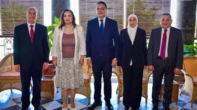 سفيرة مصر لدى موريشيوس تقدم أوراق اعتمادها إلى رئيس جمهورية موريشيوس