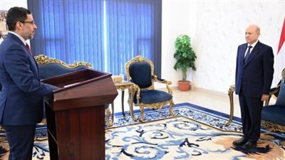 اليمن.. رئيس الحكومة يقدم استقالته