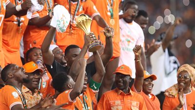 خلال الاحتفال باللقب.. ما حقيقة سخرية لاعبي كوت ديفوار من محمد صلاح؟