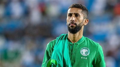 مدير المنتخب السعودي يكشف تفاصيل جديدة حول أزمة سلمان الفرج.. هل حان وقت الاعتزال؟