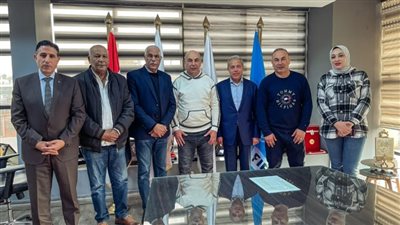 لماذا غاب حازم إمام ومحمد بركات عن جلسة توقيع عقود حسام حسن؟