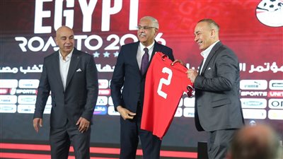 تحدث عن الأهلي وصلاح والدوري والجماهير.. كل ما قاله إبراهيم حسن في المؤتمر