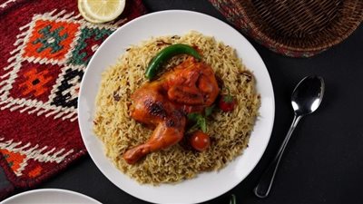 طريقة الرز البخاري الأصلي.. نوع الأرز المستخدم والبهارات بالتفصيل