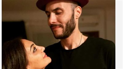 من هي زوجة أمير عيد؟