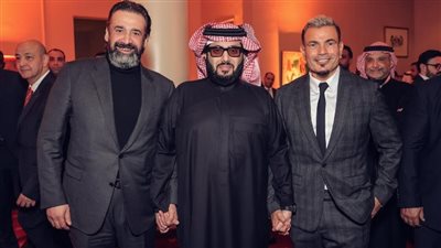 بعدما تصدر عمرو دياب التريند.. ما هي كواليس حفل 