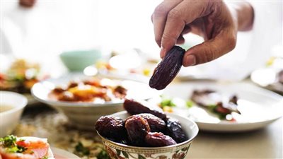 عادات غذائية صحية في رمضان.. 7 نصائح توصي بها منظمة الصحة العالمية