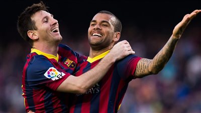  باب التاريخ مفتوح على مصراعيه أمام ميسي.. بعد سجن ألفيس