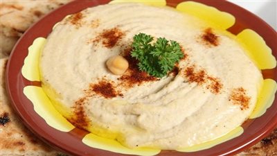 طريقة عمل سلطة الحمص بالطحينة والزبادي.. مقبلات رمضانية مفيدة جدا 