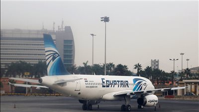 الحكومة تبدأ الإجراءات التنفيذية لطرح إدارة وتشغيل المطارات بشركات القطاع الخاص