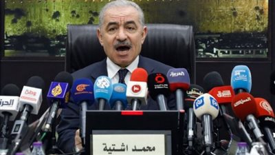 صحيفة أمريكية: الحكومة الفلسطينية تستقيل رضوخًا للضغوط الدولية