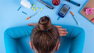 أعراض انخفاض سكر الدم وأسبابه لغير المصابين.. 14 علامة خطيرة