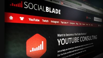 أبرزهم Social Blade.. أفضل موقع لمعرفة ارباح اليوتيوب YouTube 2024