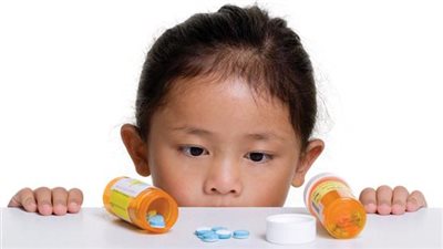 طرق بلع أقراص الدواء للأطفال.. بالتدريب يمكن انجاز الامر