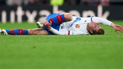 برشلونة يعلن تشخيص إصابة بيدري ودي يونج.. صدمة قبل الكلاسيكو