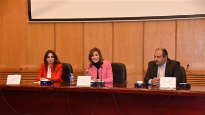 وزيرة الثقافة تفتتح المؤتمر الدُولي الثالث لمعهد النقد الفني 