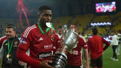 بعد التتويج بكأس مصر.. رسالة قوية من موديست عن اعتزاله اللعب قبل الأهلي