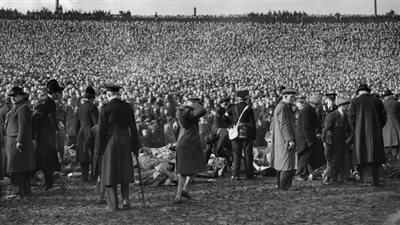 الكارثة الأولى في تاريخ الكرة الإنجليزية.. ذكرى مرور 78 عاما على حادثة بيرندن بارك (صور)