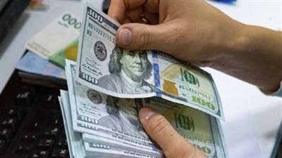 سعر الدولار مقابل الجنيه في أول أيام شهر رمضان المبارك