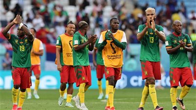 أزمة كبرى تضرب الكاميرون.. إيقاف 62 لاعبًا بتهمة التزوير في الأعمار السنية