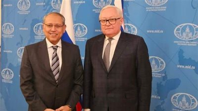 سفير مصر في موسكو يلتقي بنائب وزير خارجية روسيا للعلاقات الأمريكية