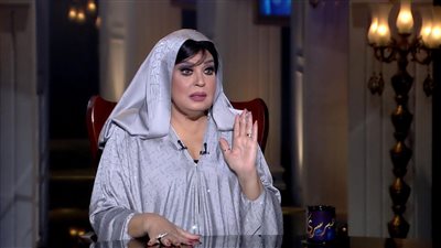 مش كاتبه وصية وسيباها على الله.. فيفي عبده تخرج عن صمتها ببرنامج حبر سرى