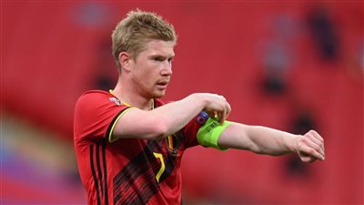 بشكل مفاجئ.. سحب شارة قيادة منتخب بلجيكا من دي بروين