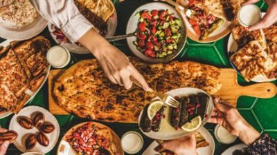 عادات غذائية خاطئة في رمضان.. 9 أمور احذرها تماما