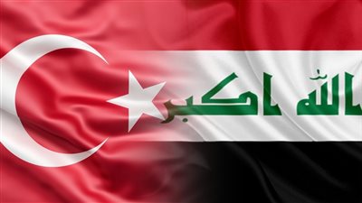 وزير الخارجية العراقية يلتقي نظيره التركي
