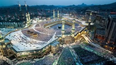 من هم أئمة الحرم 2024؟ (القائمة كاملة)