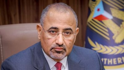 الزُبيدي يصدر قرارًا بشأن إعادة تشكيل تنفيذية انتقالي لحج والإضافة إلى عضوية القيادة المحلية بالمحافظة