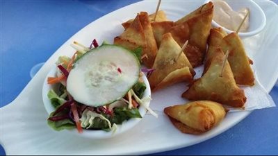 طريقة عمل عجينة السمبوسة مثل الجاهزة.. لذيذة وهشة وصحية