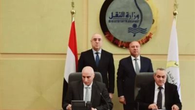 وزيرا النقل والإسكان يشهدان توقيع بروتوكول تعاون لخدمة المدن الجديدة