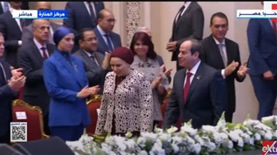 الرئيس عبدالفتاح السيسي يشهد احتفالية يوم المرأة المصرية (بث مباشر)