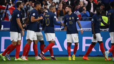 قرار صادم للاعبين المسلمين.. حظر منتخبات فرنسا على الصائمين